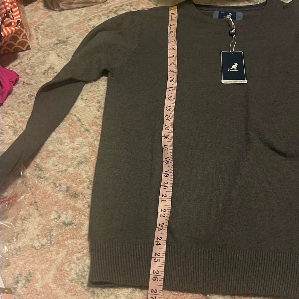 NWT Men's Gray Sweater - Picture 4 of 5